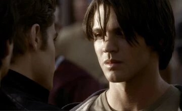 Смотреть Дневники вампира 1 сезон 22 серия онлайн