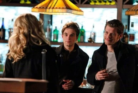 Кадр из сериала Дневники вампира