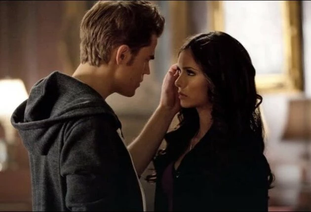 Кадр из сериала Дневники вампира 2 сезон