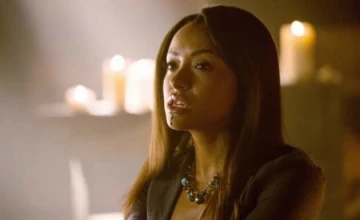 Кадр из «Дневники вампира» 4 сезон 1 серия