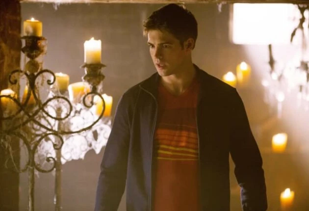 Кадр из сериала Дневники вампира 4 сезон