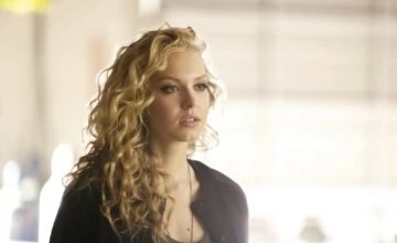 Смотреть Дневники вампира 5 сезон 17 серия онлайн