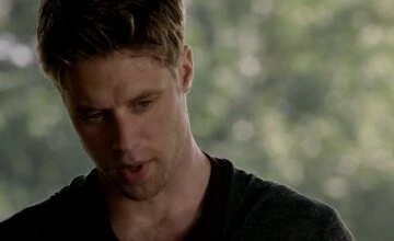 Смотреть Дневники вампира 5 сезон 5 серия онлайн