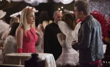 Смотреть Дневники вампира 7 сезон 4 серия онлайн