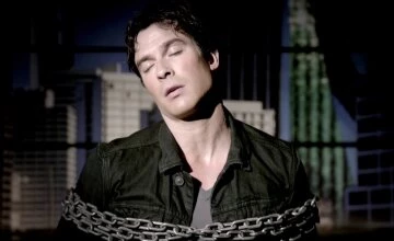 Смотреть Дневники вампира 7 сезон 8 серия онлайн